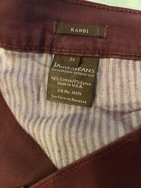 James Jeans Randi Slim Jeans in Burgundy, 31, inseam 29